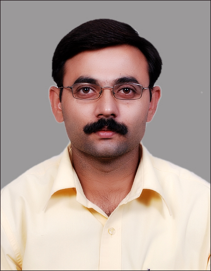Dr. Vineet Kumar